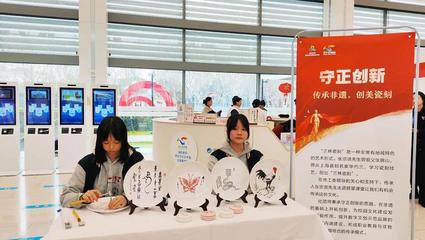 用文化志愿服務(wù)踐行雷鋒精神,浦東啟動藝愛直通車"六進(jìn)"活動